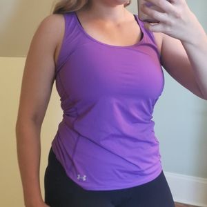 Under Armour top